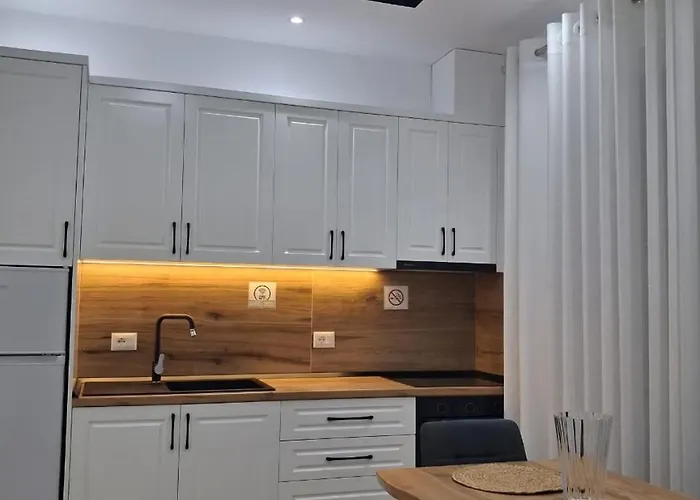 Bonzo Homes Apartment *